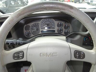 2004 GMC Sierra 1500 Denali  Quadrasteer - Photo 34 - Cincinnati, OH 45255