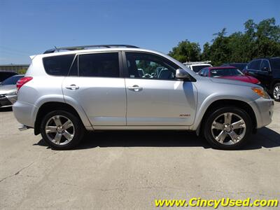 2009 Toyota RAV4 Sport - Photo 5 - Cincinnati, OH 45255
