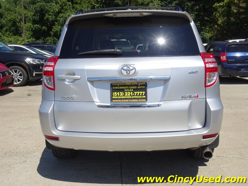 2009 Toyota RAV4 Sport - Photo 7 - Cincinnati, OH 45255