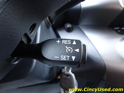 2009 Toyota RAV4 Sport - Photo 22 - Cincinnati, OH 45255