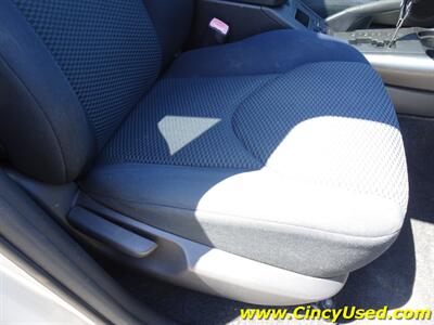 2009 Toyota RAV4 Sport - Photo 31 - Cincinnati, OH 45255