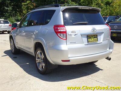 2009 Toyota RAV4 Sport - Photo 8 - Cincinnati, OH 45255