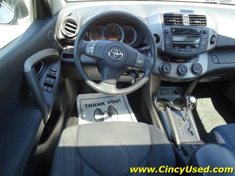 2009 Toyota RAV4 Sport - Photo 10 - Cincinnati, OH 45255