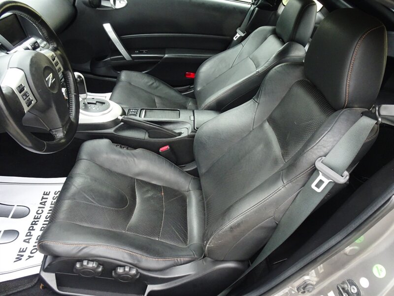 2008 Nissan 350Z Touring  RWD - Photo 18 - Cincinnati, OH 45255