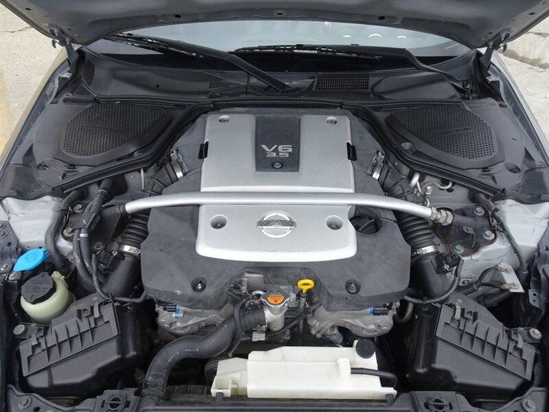 2008 Nissan 350Z Touring  RWD - Photo 23 - Cincinnati, OH 45255
