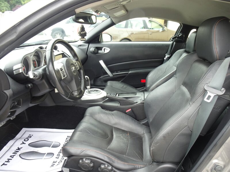 2008 Nissan 350Z Touring  RWD - Photo 10 - Cincinnati, OH 45255