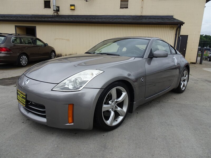 2008 Nissan 350Z Touring  RWD - Photo 5 - Cincinnati, OH 45255