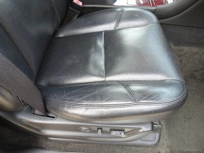 2008 Cadillac Escalade   - Photo 14 - Cincinnati, OH 45255