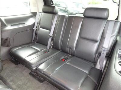 2008 Cadillac Escalade   - Photo 10 - Cincinnati, OH 45255