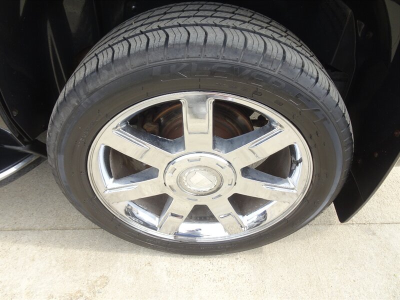 2008 Cadillac Escalade   - Photo 28 - Cincinnati, OH 45255