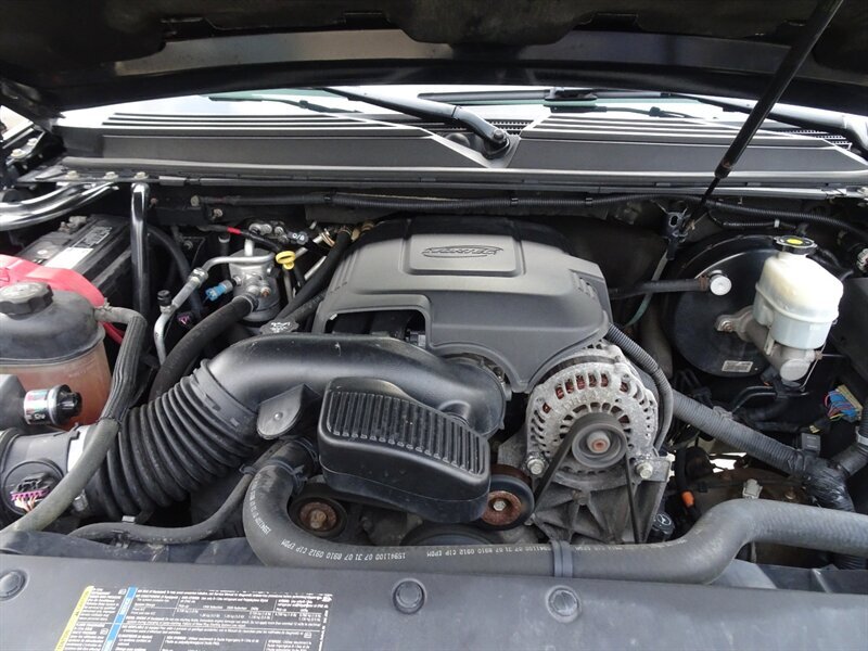 2008 Cadillac Escalade   - Photo 33 - Cincinnati, OH 45255