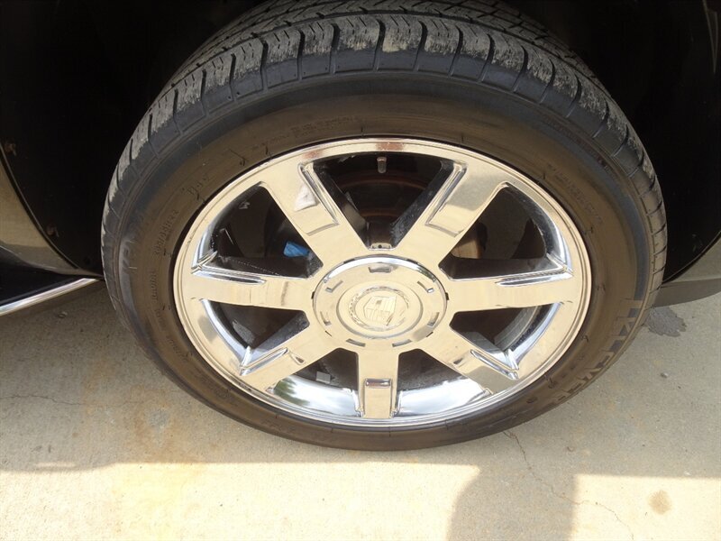 2008 Cadillac Escalade   - Photo 27 - Cincinnati, OH 45255