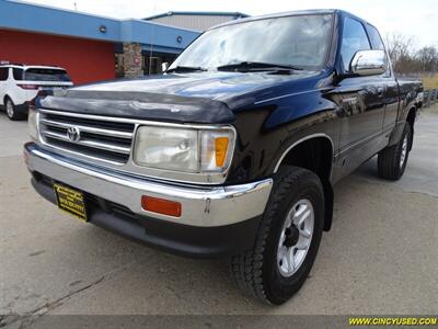 1997 Toyota T100 SR5   - Photo 8 - Cincinnati, OH 45255