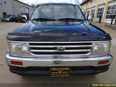 1997 Toyota T100 SR5   - Photo 2 - Cincinnati, OH 45255