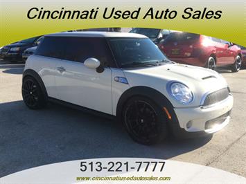 2010 MINI Cooper S   - Photo 1 - Cincinnati, OH 45255