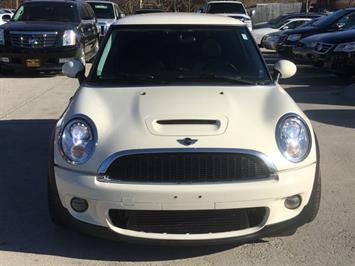 2010 MINI Cooper S   - Photo 2 - Cincinnati, OH 45255