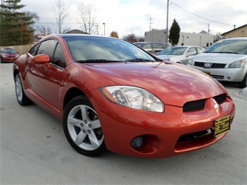 2006 Mitsubishi Eclipse GS   - Photo 10 - Cincinnati, OH 45255