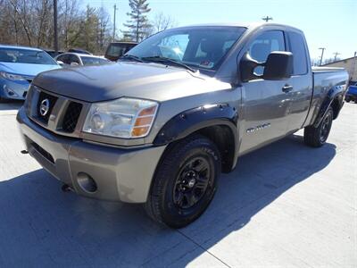 2006 Nissan Titan XE FFV  V8 4X4 - Photo 8 - Cincinnati, OH 45255