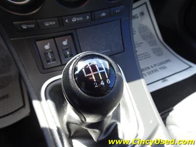 2013 Mazda MAZDA3 i Grand Touring   - Photo 18 - Cincinnati, OH 45255