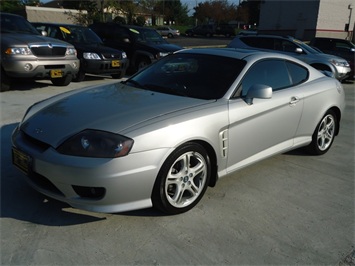 2005 Hyundai Tiburon GT   - Photo 3 - Cincinnati, OH 45255