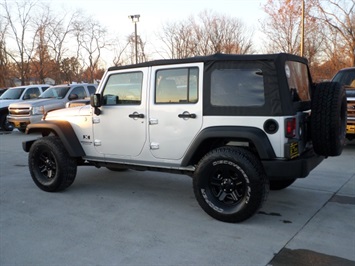 2007 Jeep Wrangler Unlimited X   - Photo 4 - Cincinnati, OH 45255