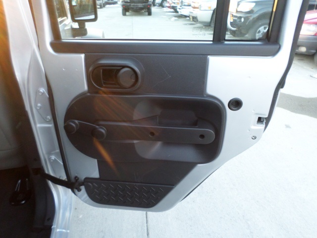 2007 Jeep Wrangler Unlimited X - Photo 24 - Cincinnati, OH 45255