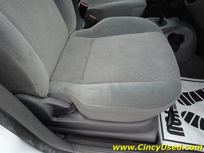 2003 Ford Focus ZTW   - Photo 19 - Cincinnati, OH 45255