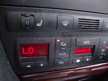 2002 Audi A6   - Photo 18 - Cincinnati, OH 45255