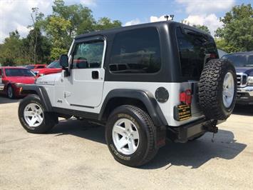 2006 Jeep Wrangler Rubicon   - Photo 12 - Cincinnati, OH 45255