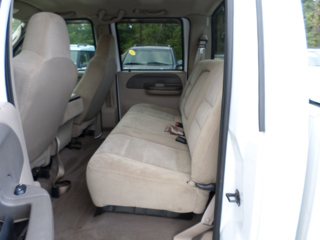 2003 Ford F250SD XLT - Photo 15 - Cincinnati, OH 45255