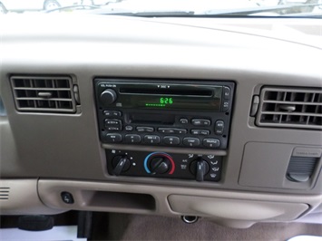 2003 Ford F250SD XLT - Photo 17 - Cincinnati, OH 45255