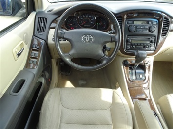 2003 Toyota Highlander Limited   - Photo 12 - Cincinnati, OH 45255