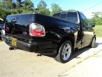 2003 Ford F150 SVT Lightning   - Photo 12 - Cincinnati, OH 45255