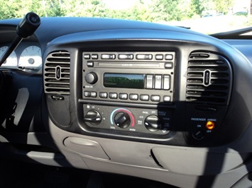 2003 Ford F150 SVT Lightning   - Photo 18 - Cincinnati, OH 45255