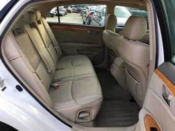2007 Toyota Avalon Limited   - Photo 8 - Cincinnati, OH 45255