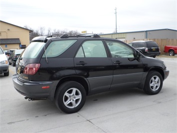 1999 Lexus RX 300   - Photo 5 - Cincinnati, OH 45255