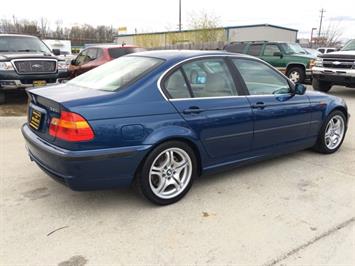 2002 BMW 3 Series 330i   - Photo 6 - Cincinnati, OH 45255