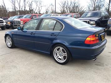 2002 BMW 3 Series 330i   - Photo 4 - Cincinnati, OH 45255