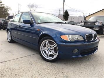 2002 BMW 3 Series 330i   - Photo 10 - Cincinnati, OH 45255