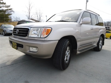 2002 Toyota Land Cruiser   - Photo 11 - Cincinnati, OH 45255