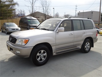 2002 Toyota Land Cruiser   - Photo 3 - Cincinnati, OH 45255