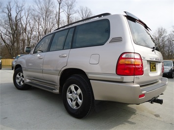 2002 Toyota Land Cruiser   - Photo 12 - Cincinnati, OH 45255