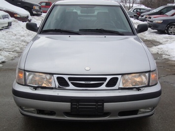 2000 Saab 9-3   - Photo 2 - Cincinnati, OH 45255