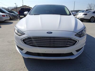 2018 Ford Fusion Hybrid SE  2.0L Hybrid I4 FWD - Photo 8 - Cincinnati, OH 45255