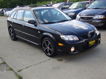 2002 Mazda Protege5   - Photo 1 - Cincinnati, OH 45255