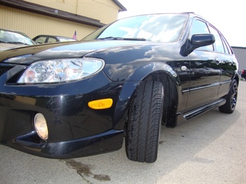 2002 Mazda Protege5   - Photo 12 - Cincinnati, OH 45255