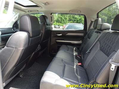 2017 Toyota Tundra Platinum   - Photo 15 - Cincinnati, OH 45255