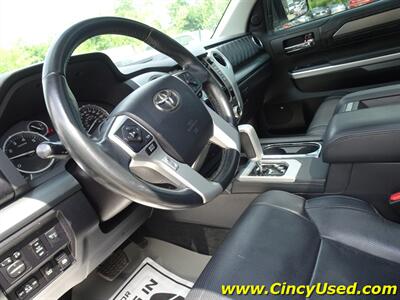 2017 Toyota Tundra Platinum   - Photo 13 - Cincinnati, OH 45255