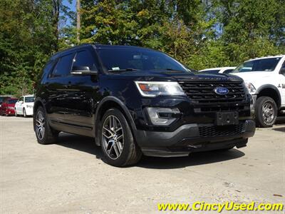 2017 Ford Explorer Sport   - Photo 4 - Cincinnati, OH 45255