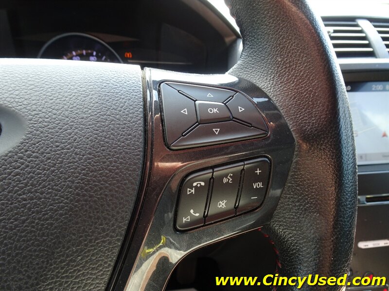 2017 Ford Explorer Sport   - Photo 26 - Cincinnati, OH 45255